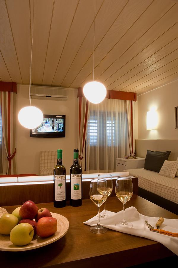 Venica & Venica Wine Resort Dolegna del Collio Eksteriør bilde